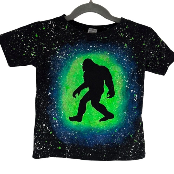 E. Toddler 3T Sasquatch Graffiti style shirt - Picture 1 of 3